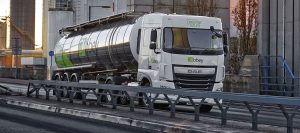 Bulk liquid road tanker, liquid logistics